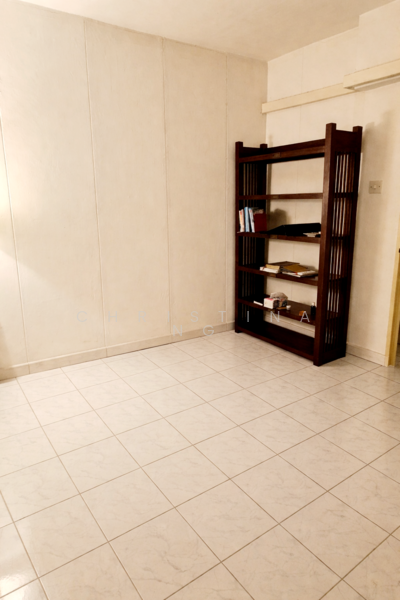 For Rent - 468A Admiralty Drive