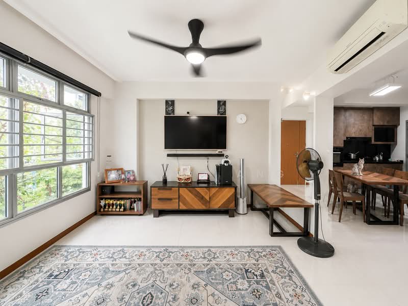 673B Fern Grove @ Yishun, 673B Yishun Avenue 4, 3 Bedrooms, 1,001 sqft, HDB Flat For Sale, by Keesya Ang, 60210133 - Living Room - PropertyGuru.com.sg