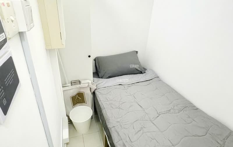 Tanglin View, 150 Prince Charles Crescent, Room Rental, 180 sqft, Condominium For Rent, by Nigel Eng, 60210151 - ECON7 - PropertyGuru.com.sg