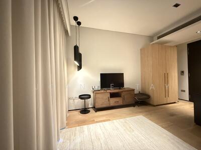 For Rent - OUE Twin Peaks