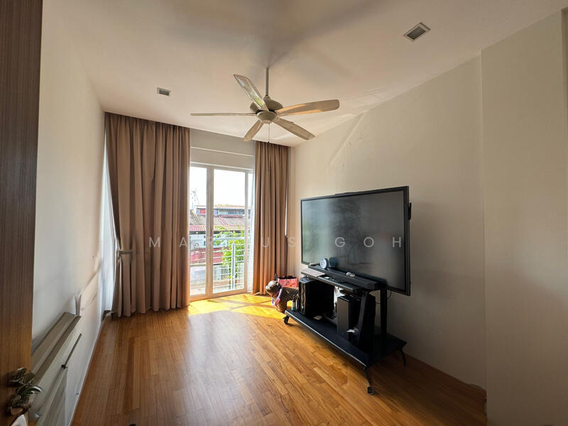 For Sale - West Coast Lane