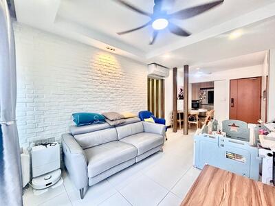 For Sale - 211A Punggol Walk