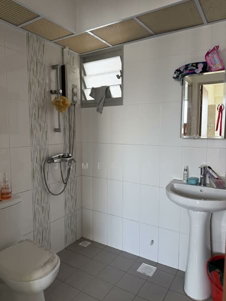 591A Ang Mo Kio Street 51, 591A Ang Mo Kio Street 51, 2 Bedrooms, 732 sqft, HDB Flat For Sale, by James Lee, 60210304 - PropertyGuru.com.sg