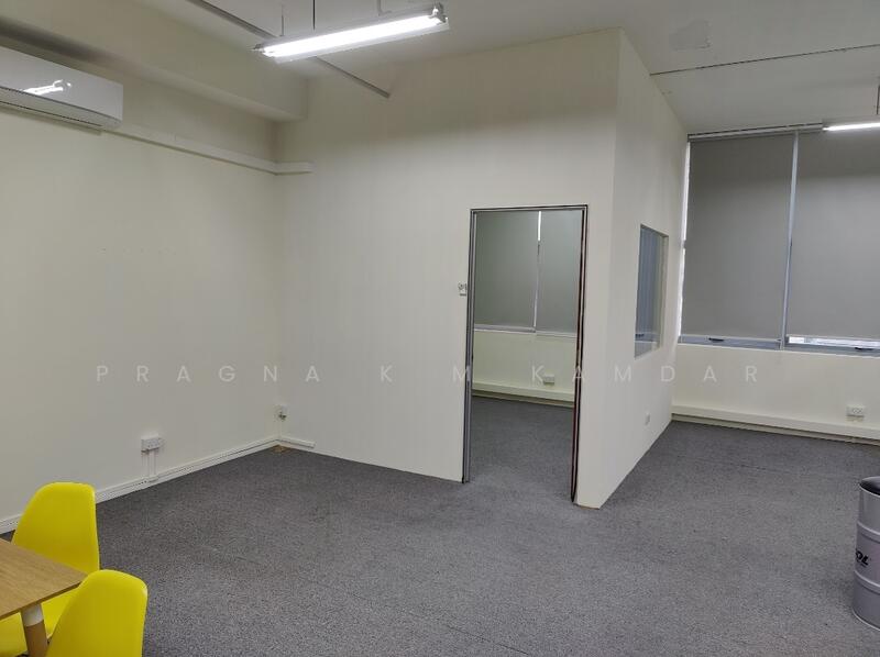 Wcega Tower, 21 Bukit Batok Crescent, Dairy Farm / Bukit Panjang / Choa Chu Kang, 969 sqft, Light Industrial (B1) For Sale, by Pragna K M Kamdar, 60210353 - Study - CommercialGuru.com.sg