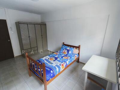 For Rent - 557 Jurong West Street 42