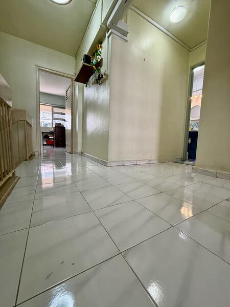 For Sale - 405 Jurong West Street 42