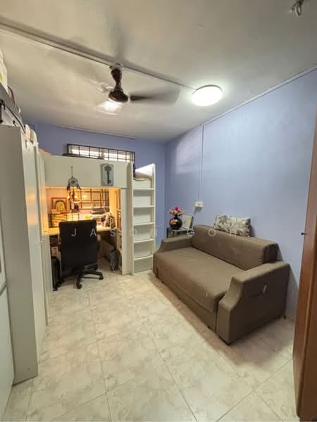 420 Bukit Batok West Avenue 2 HDB Flat For Sale at S$ 400,000 | PropertyGuru Singapore