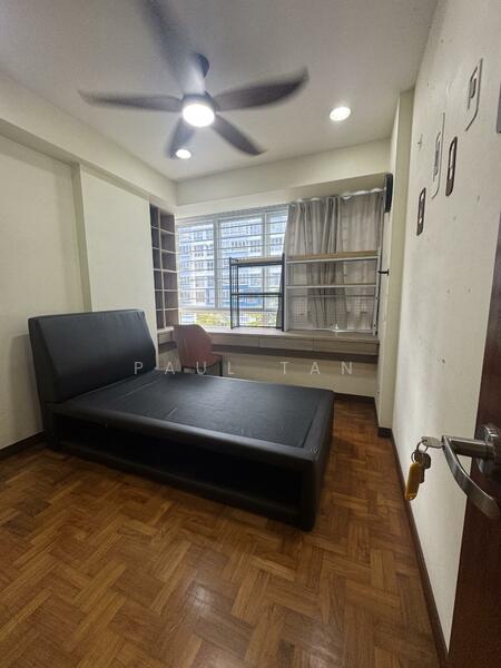 La Casa, 68 Woodlands Drive 16, 3 Bedrooms, 1,119 sqft, Condominium For Rent, by Paul Tan, 60210518 - PropertyGuru.com.sg
