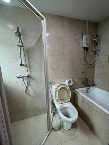 Burlington Square, 175B Bencoolen Street, Room Rental, 230 sqft, Apartment For Rent, by David Yu, 60210530 - PropertyGuru.com.sg