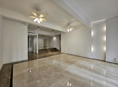 For Rent - Leonie Condotel