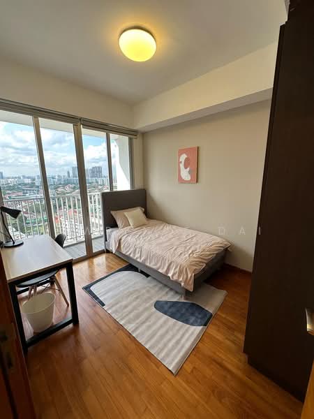 The Parc Condominium, 1 West Coast Walk, Room Rental, 100 sqft, Condominium For Rent, by Lawrence Dai, 60210547 - Bedroom - PropertyGuru.com.sg