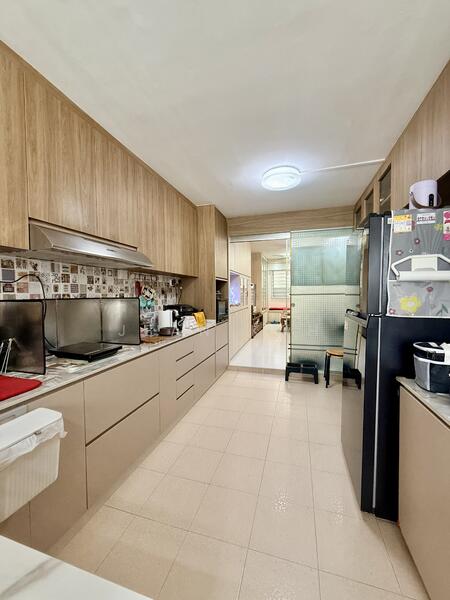 For Sale - 709 Yishun Avenue 5