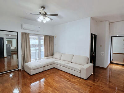 For Rent - Claymore Plaza Apartments