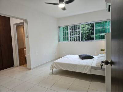 For Rent - Lakeview Estate