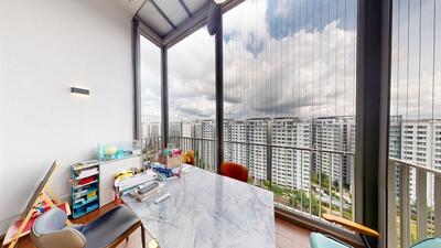 For Sale - C.H.E.A.P. Spacious 3 bed unit near MRT and amenities. Suitable for both ownstay and investment!