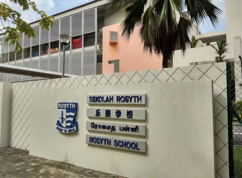 For Sale - 623 Hougang Avenue 8