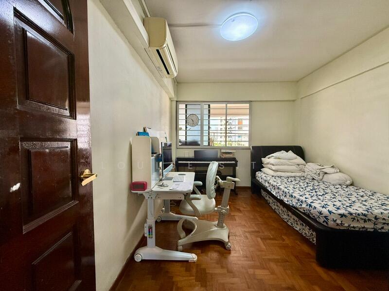 5 Delta Avenue, 5 Delta Avenue, 3 Bedrooms, 979 sqft, HDB Flat For Sale, by Louise Sito, 60210723 - Another common room - PropertyGuru.com.sg