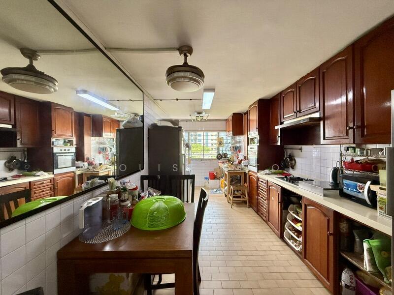 5 Delta Avenue, 5 Delta Avenue, 3 Bedrooms, 979 sqft, HDB Flat For Sale, by Louise Sito, 60210723 - Kitchen - PropertyGuru.com.sg