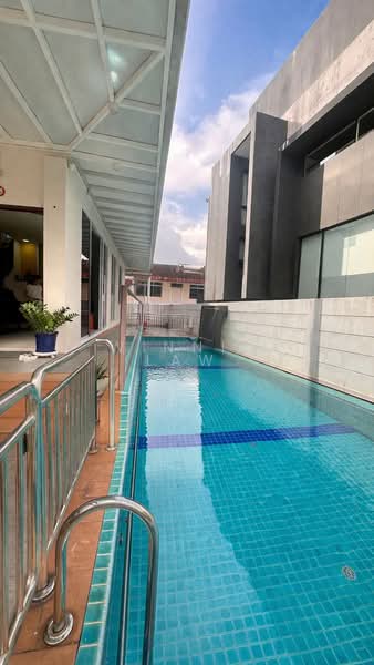 Robey Crescent Semi-Detached House For Sale at S$ 6,499,000 | PropertyGuru Singapore - Exterior