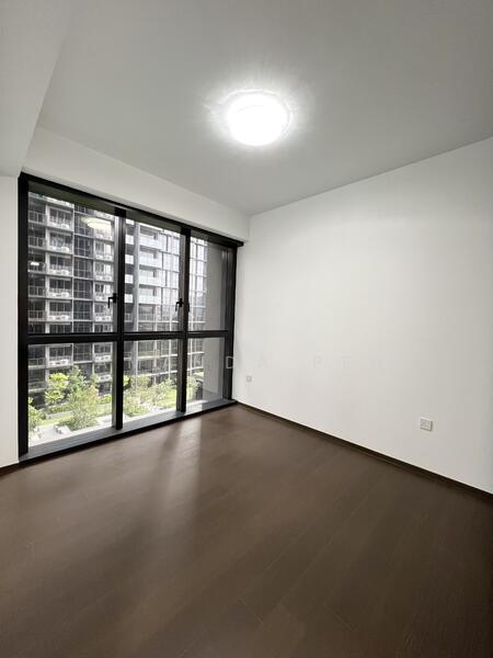 Tembusu Grand, 94 Jalan Tembusu, 2 Bedrooms, 743 sqft, Condominium For Rent, by Amanda Peh, 60210832 - Master Bedroom w Pool View - PropertyGuru.com.sg