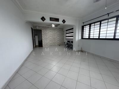 For Rent - 332 Jurong East Avenue 1