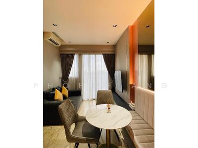 For Sale - Queens Peak