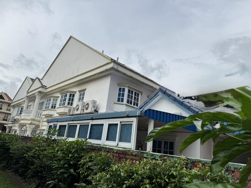 For Sale - Classical Semi-D, possible to rebuild into bungalow