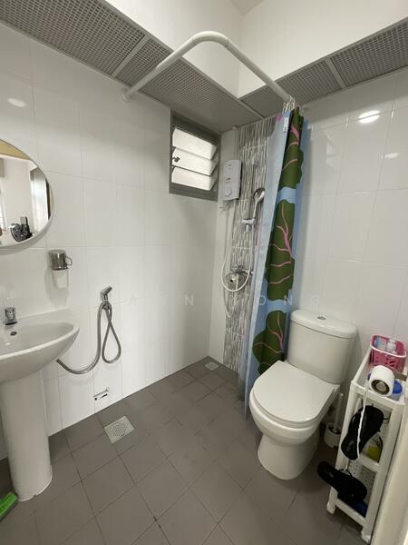 For Rent - 96B Henderson Road