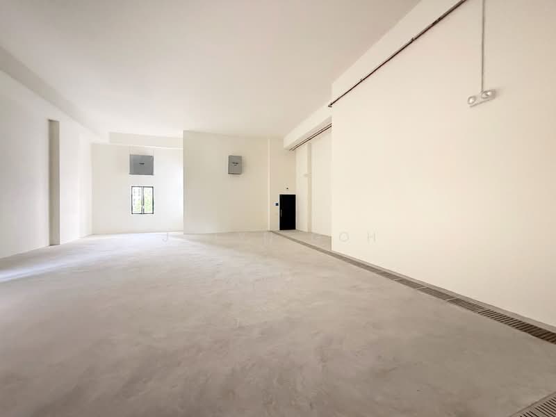 Genting Road Light Industrial Food Factory, Genting Road Tannery Road, 1,600 sqft, Light Industrial (B1) For Rent, by Jolyn Goh, 60211061 - Interior - CommercialGuru.com.sg