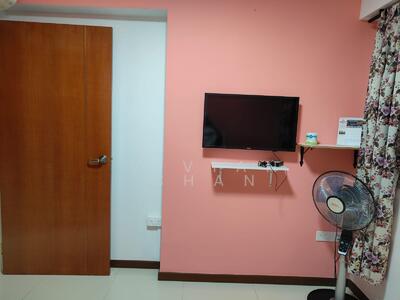 For Rent - 492G Tampines Street 45