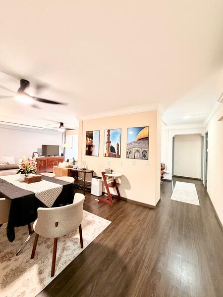 For Sale - 423 Canberra Road