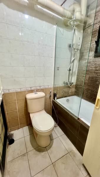 201D Compassvale Drive HDB Flat For Sale at S$ 700,000 | PropertyGuru Singapore