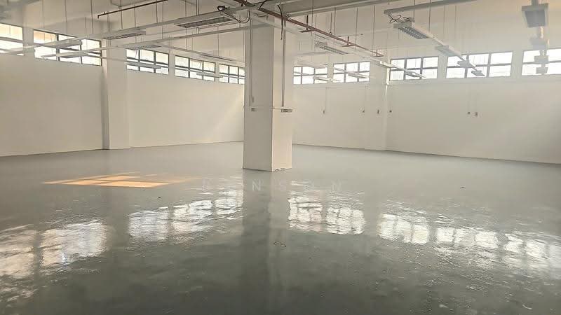 Genting Building, 83 Genting Lane, Macpherson / Potong Pasir, 2,500 sqft, Light Industrial (B1) For Rent, by Benson Chan, 60211097 - Interior - CommercialGuru.com.sg
