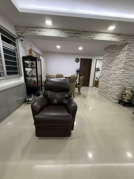 For Sale - 331 Tampines Street 32