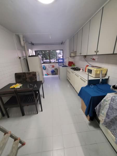 427 Clementi Avenue 3, 427 Clementi Avenue 3, 2 Bedrooms, 725 sqft, HDB Flat For Rent, by Elaine Khoo, 60211316 - Kitchen - PropertyGuru.com.sg