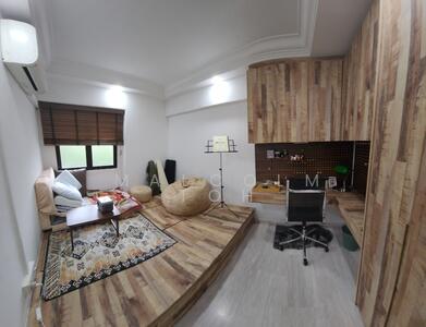 For Sale - 299A Compassvale Street