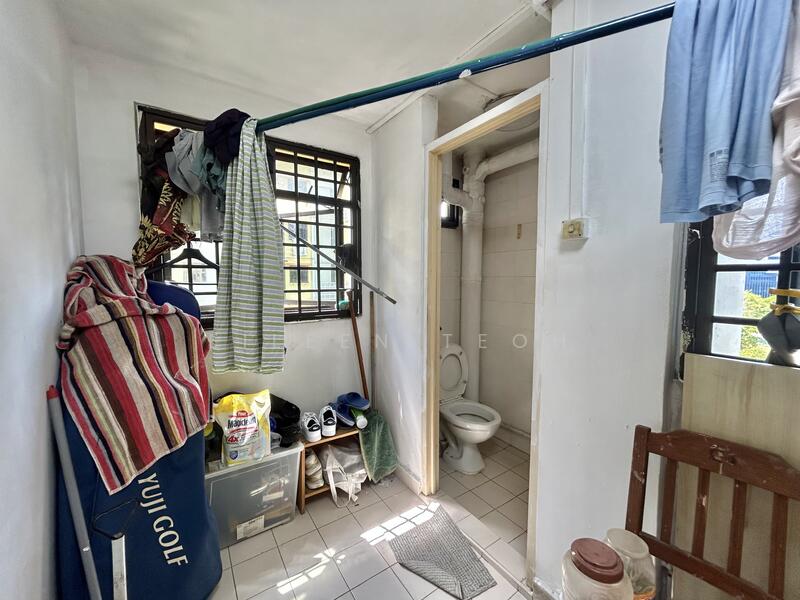 For Sale - 86 Commonwealth Close