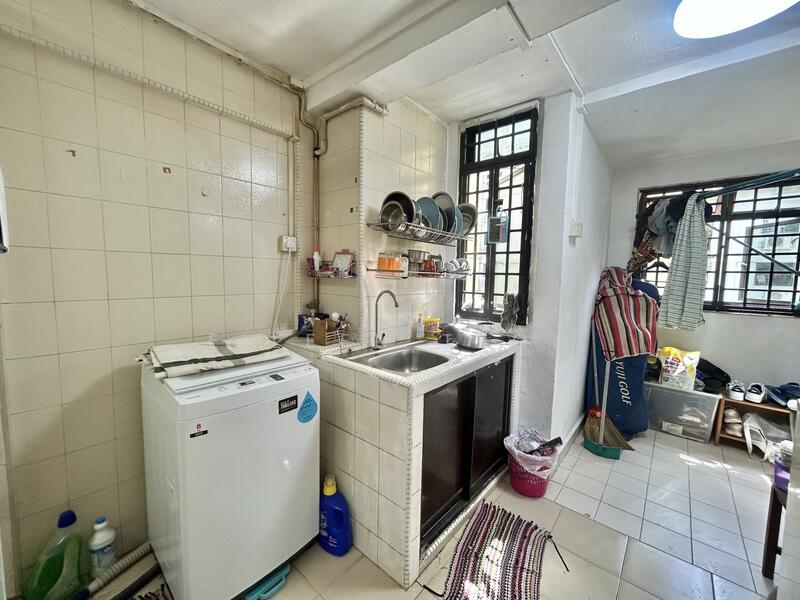 For Sale - 86 Commonwealth Close