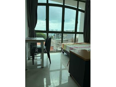 For Rent - Ever Lodge