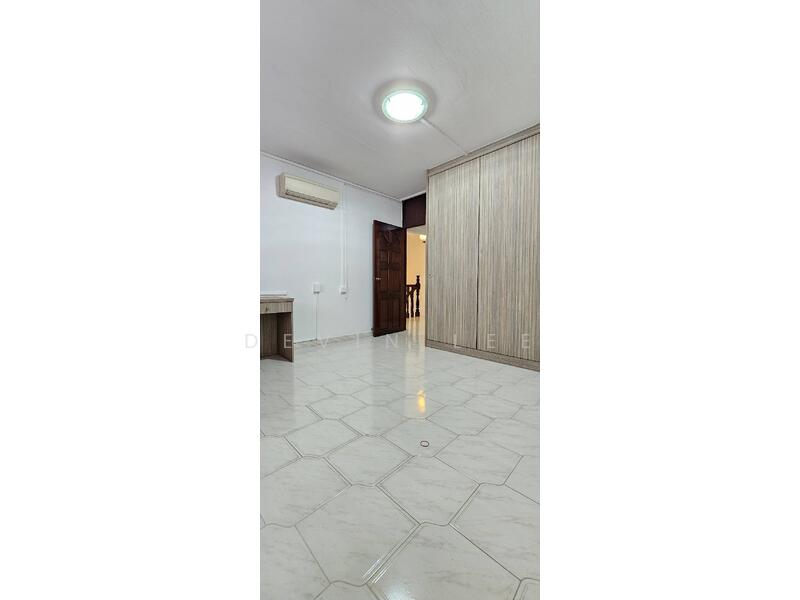 For Sale - 611 Yishun Street 61