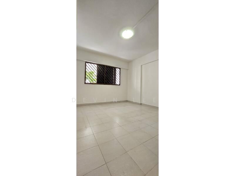 For Sale - 611 Yishun Street 61