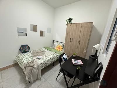 For Rent - Emerald Park