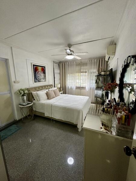 For Sale - 624A Woodlands Drive 52