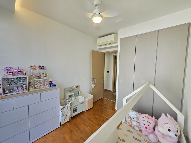 For Sale - Twin Waterfalls