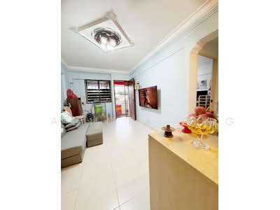 For Sale - 607 Ang Mo Kio Avenue 4