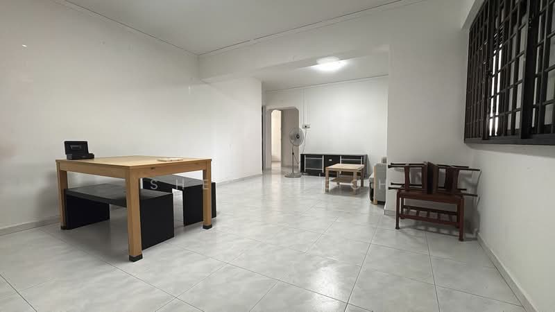 484D Choa Chu Kang Avenue 5, 484D Choa Chu Kang Avenue 5, 3 Bedrooms, 1,087 sqft, HDB Flat For Sale, by Sherry Goh, 60211811 - Living Room - PropertyGuru.com.sg