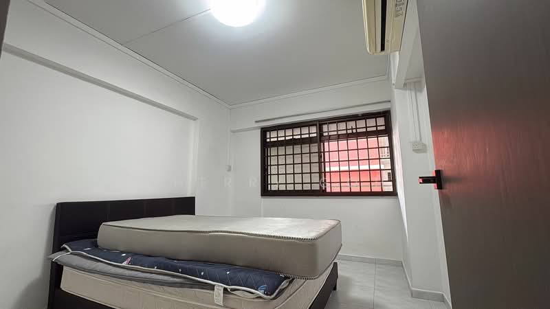 484D Choa Chu Kang Avenue 5, 484D Choa Chu Kang Avenue 5, 3 Bedrooms, 1,087 sqft, HDB Flat For Sale, by Sherry Goh, 60211811 - Bedroom - PropertyGuru.com.sg