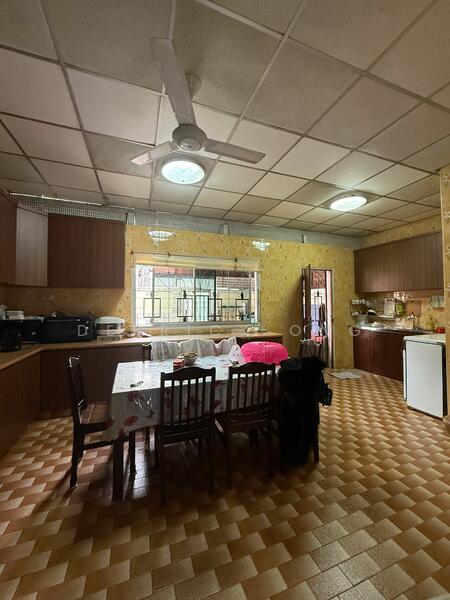 For Sale - Charming D15 Terrace 1km to Tao Nan