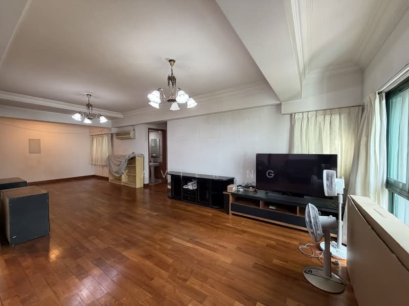 Surrey Court, 12 Surrey Court, 4 Bedrooms, 1,600 sqft, Condominium For Rent, by Xavier Ng, 60212012 - Living Room - PropertyGuru.com.sg