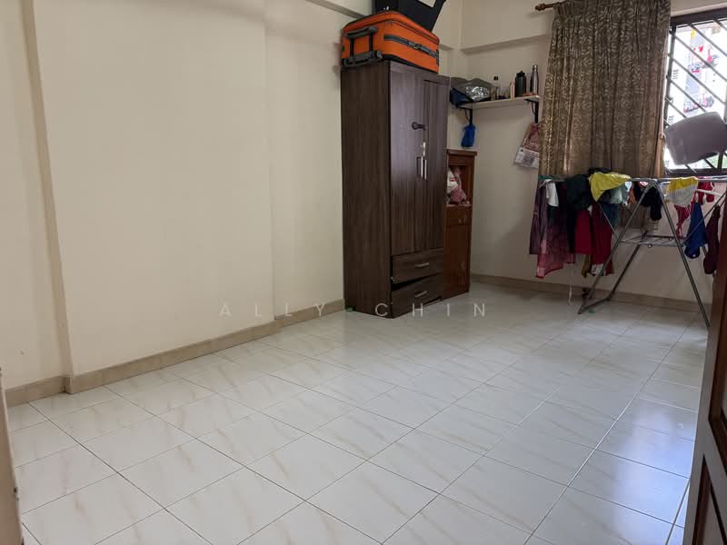 211 Bukit Batok Street 21, 211 Bukit Batok Street 21, 3 Bedrooms, 1,119 sqft, HDB Flat For Sale, by Ally Chin, 60212149 - Interior - PropertyGuru.com.sg